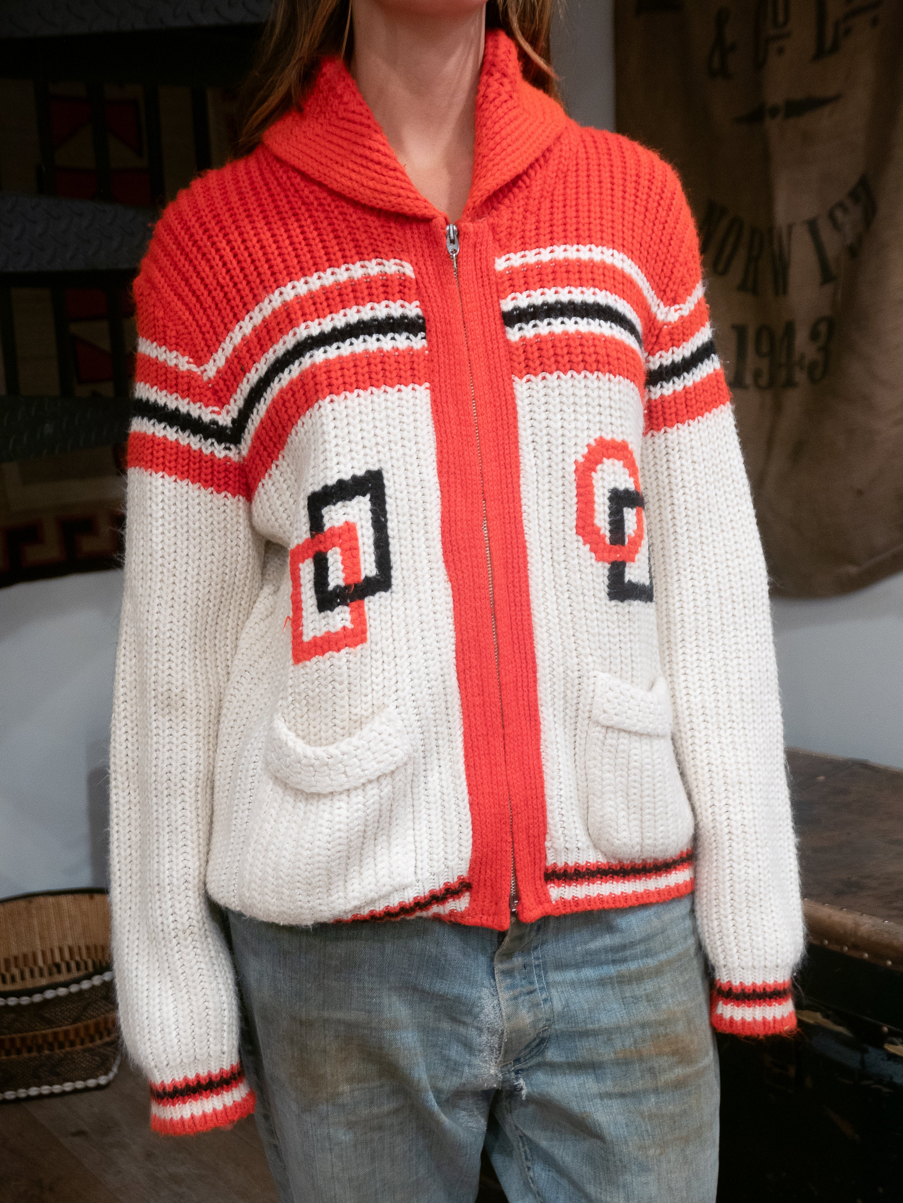 1960's Kawichan Salsa Dancing zip Sweater (Lightning Zipper)