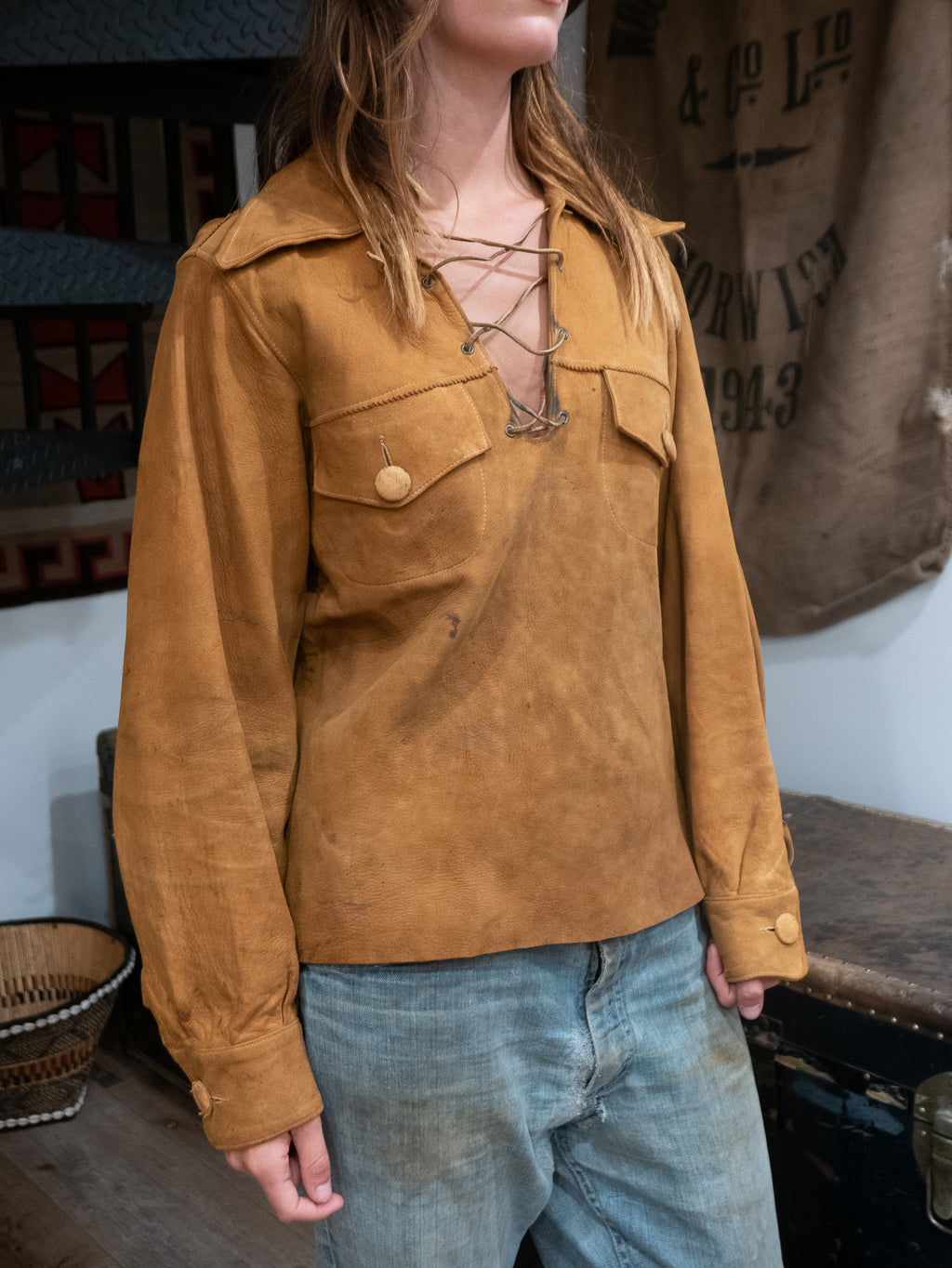 1920's Laced Buck Skin Pullover